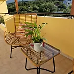 K For Karavomilos Apartmán *